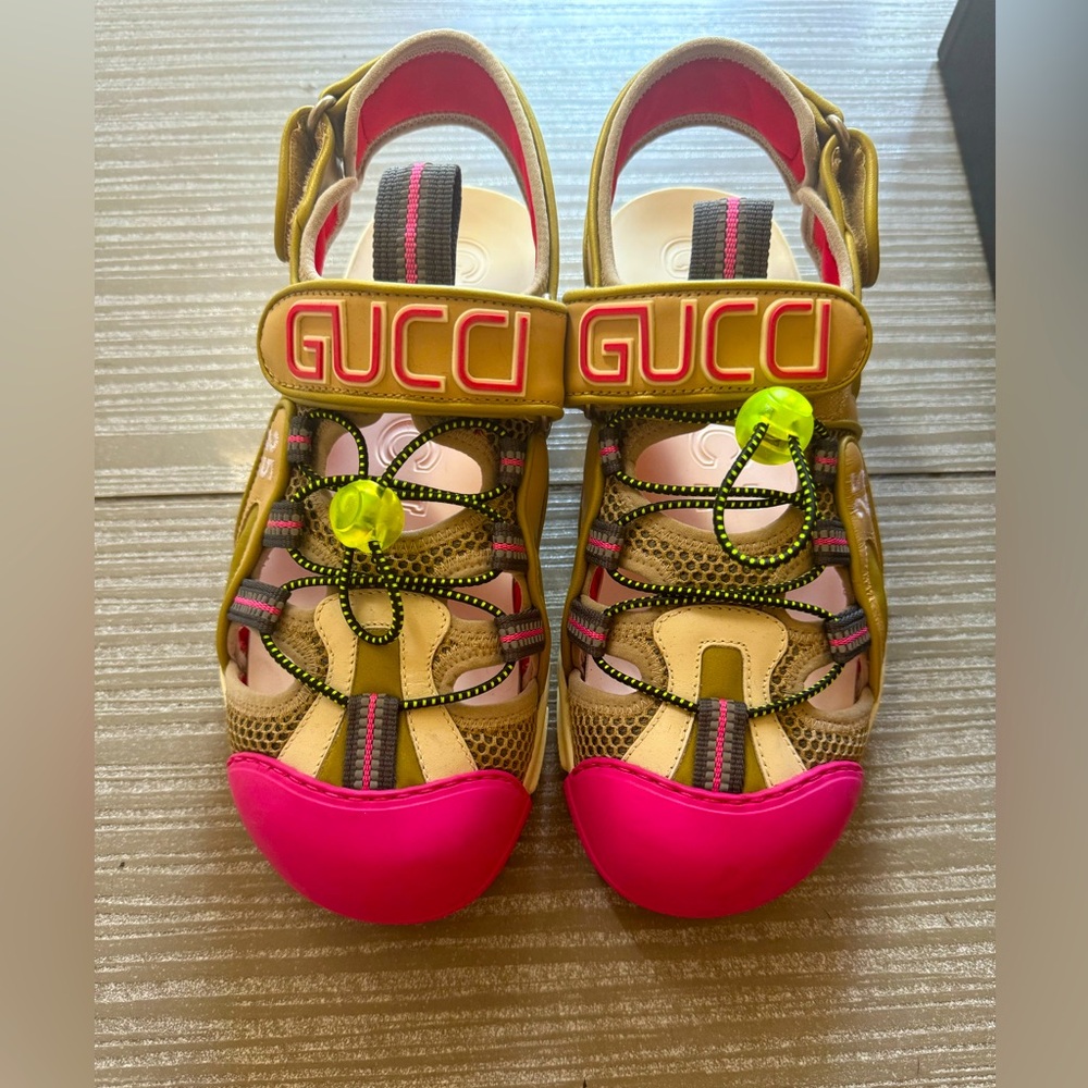 Excellent quality, GUCCI hiking/trail shoes EU 39
